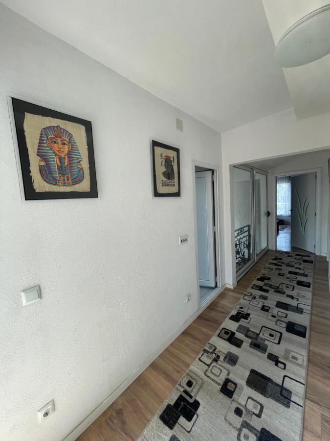 38 Apartment 1 Pristina Exterior photo